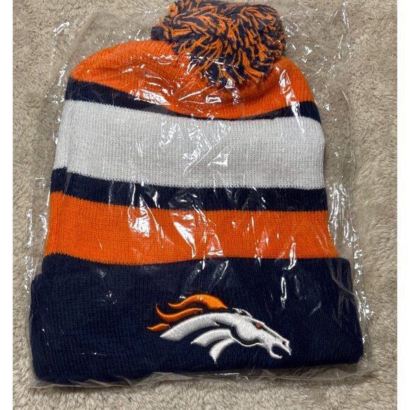 Denver Broncos NFL Bud Light Knit Beanie With Pom Acrylic Winter Hat - Picture 5 of 5
